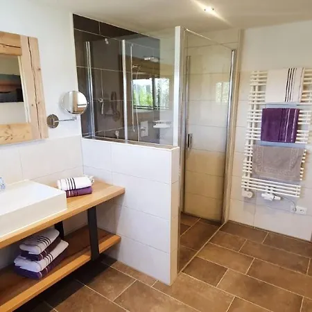 Beim Lenglacher Lantgård *